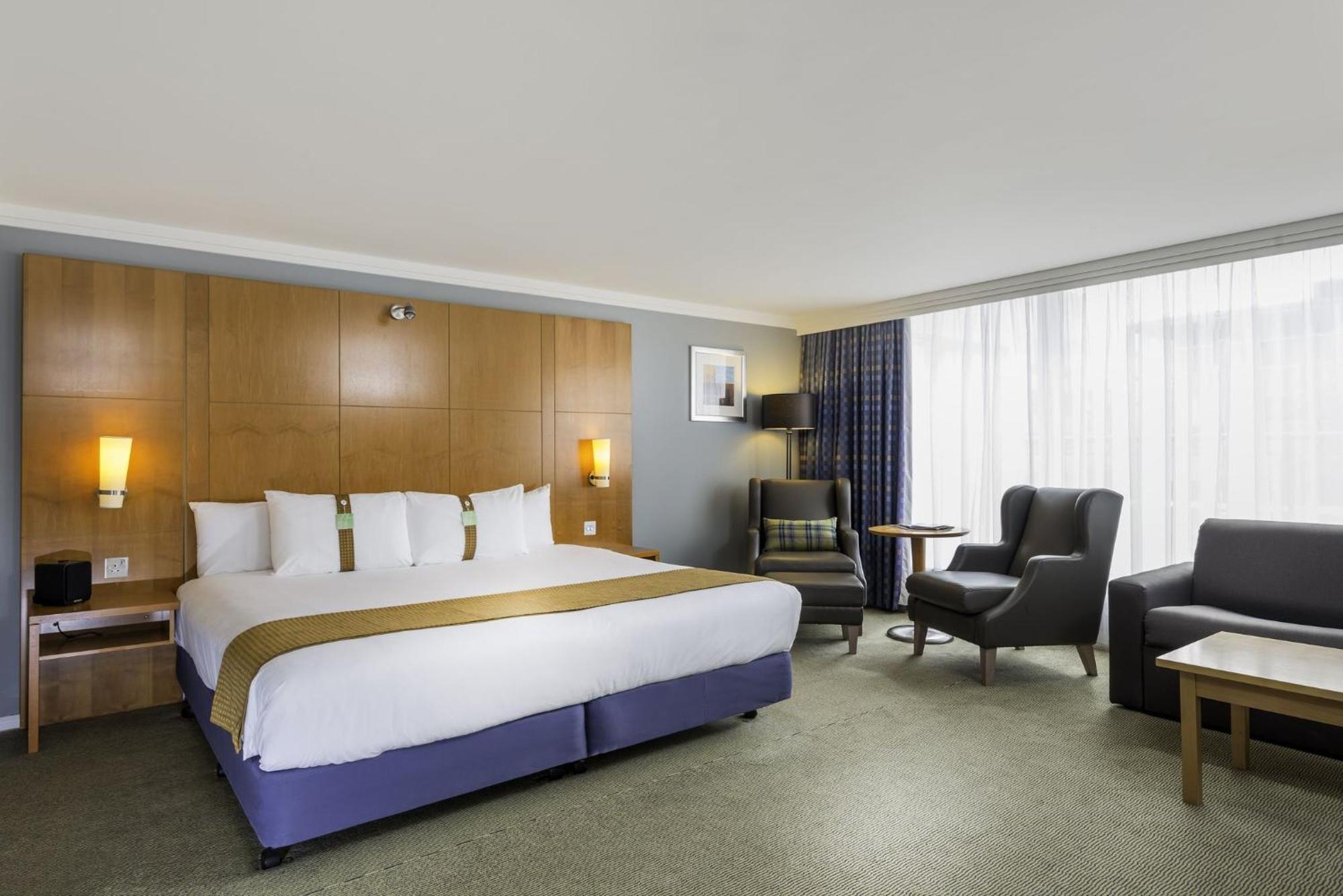 By Ihg 4* Милтон-Кейнс